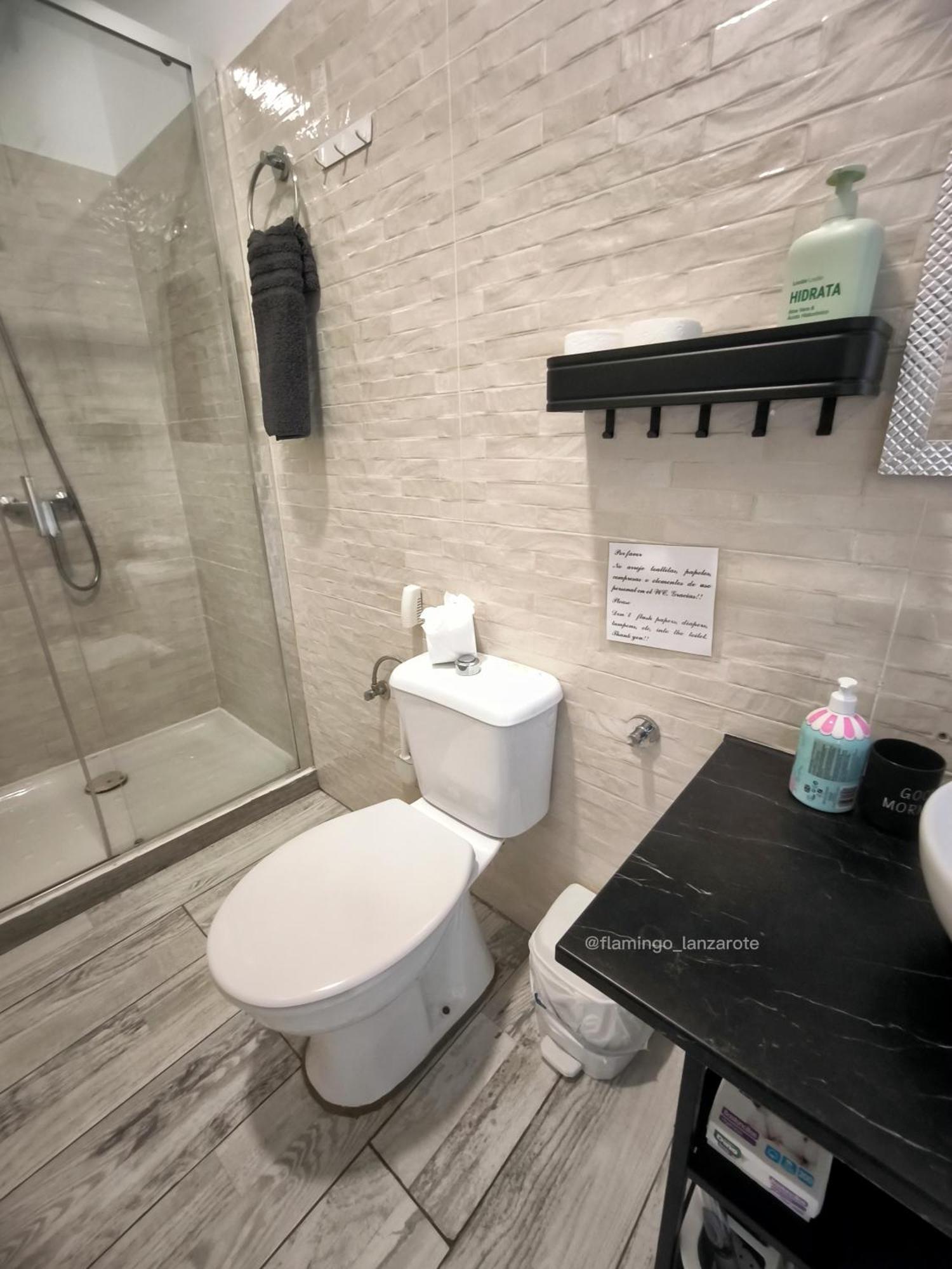 Habitacion Flamingo, Entrada Privada Y Bano Privado En Suite By Flamingo House, No Fumadores Arrecife  Buitenkant foto